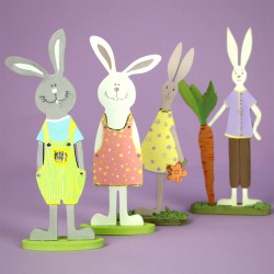 Preparation of &quot;Easter Rabbit&quot; on the stand of MDF ROSA TALENT