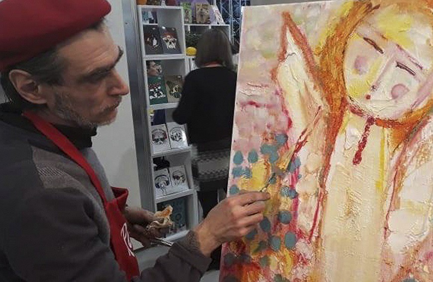 Демонстрація текстурної пасти ROSA Gallery від українського художника Віктора Семеняка.