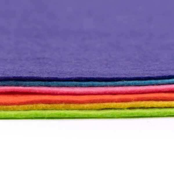 Felt of sheet (polyester), 21,5x28 cm,180g/m2, ROSA Talent
